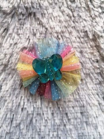 Pince papillon bleu