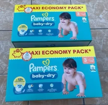 Lot de 272 couches Pampers baby dry taille 3 neufs ds emballage