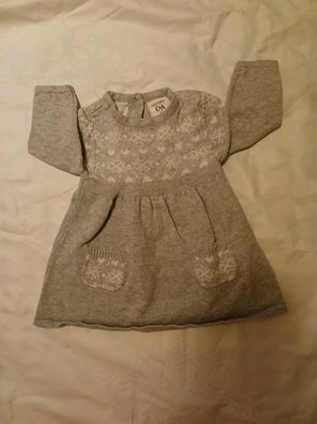 Robe grise