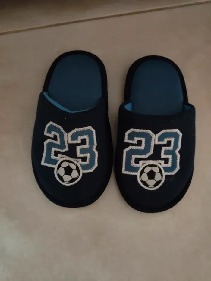 Chaussons pointure 29