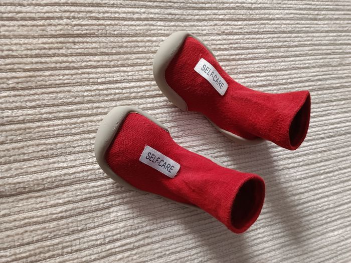 Chaussons-chaussettes P 26/27 - photo numéro 8