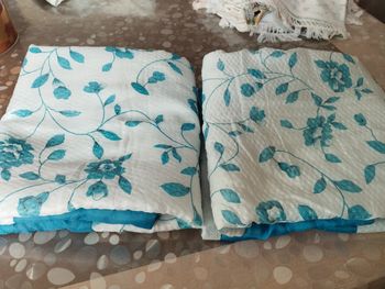 Deux taies d' oreillers fleur