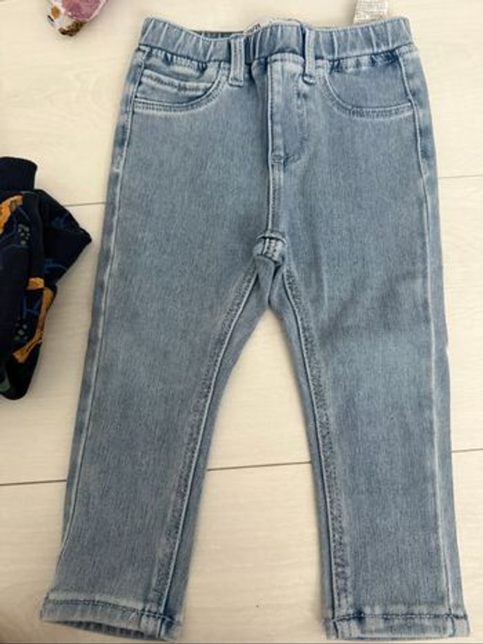 Lot vêtements 12 mois - photo numéro 4