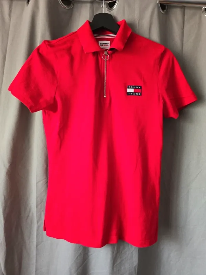Polo rouge Tommy