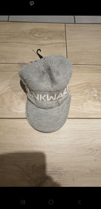 Bonnet casquette neuve étiquette Taille unique