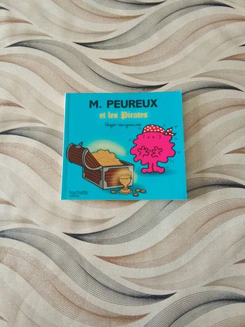 Livre, Monsieur Peureux et les pirates