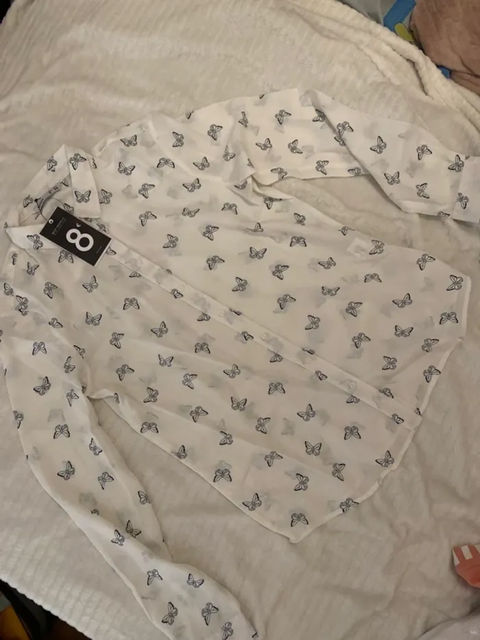 Chemise papillon