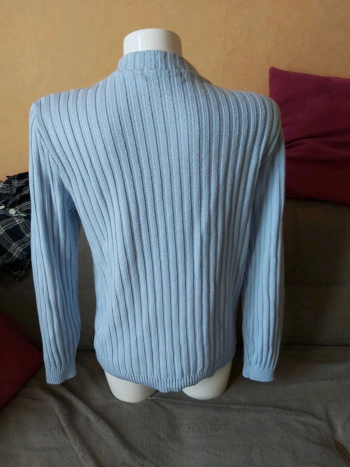 Gros pull camionneur - photo numéro 2