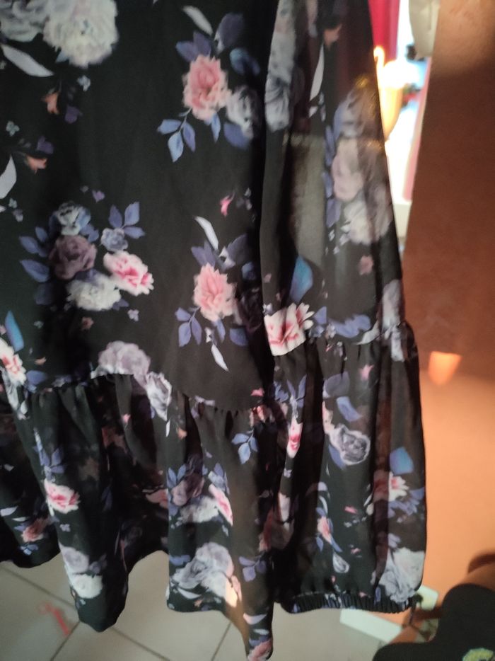 Très beau haut "Miss Liberto" neuf - photo numéro 4