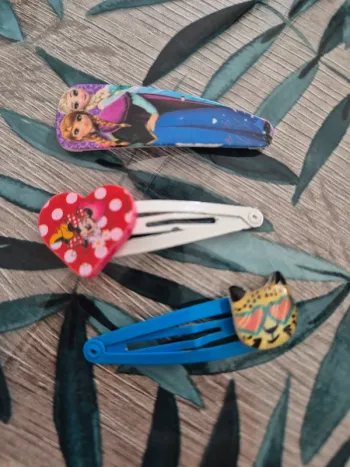 Barrettes divers x3