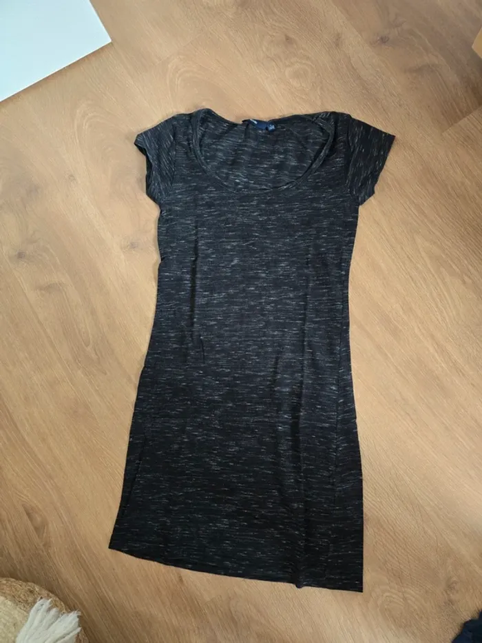 Tee shirt long tunique kiabi gris moucheté taille s