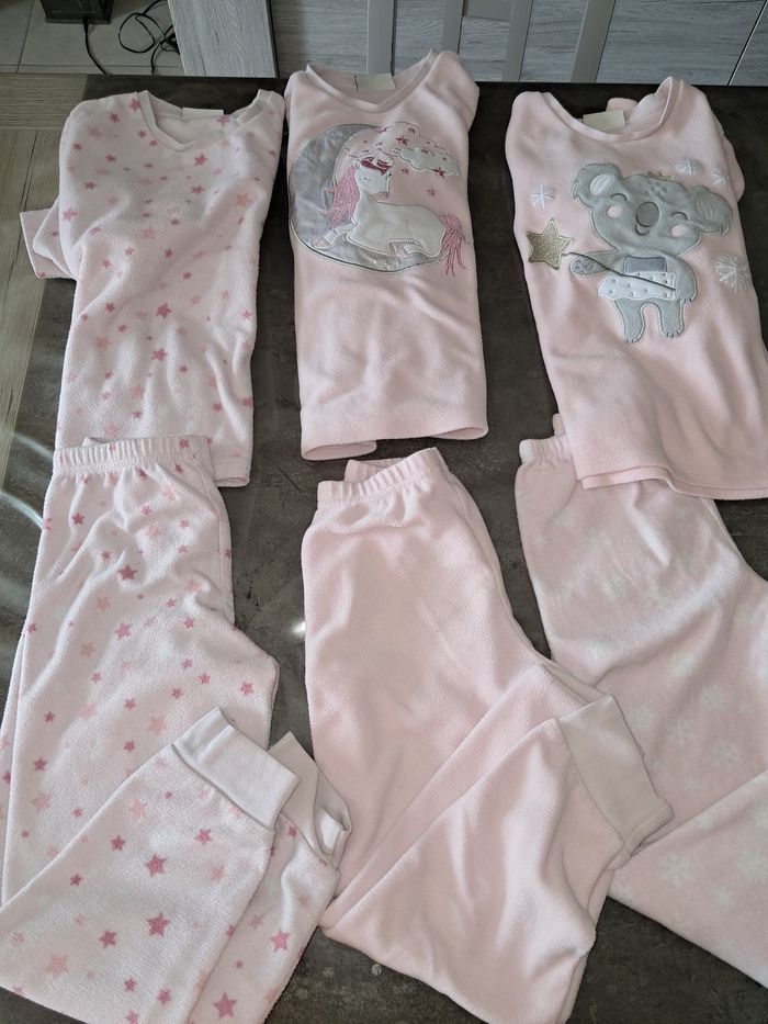 Lot vêtements fille 6 ans - photo numéro 4