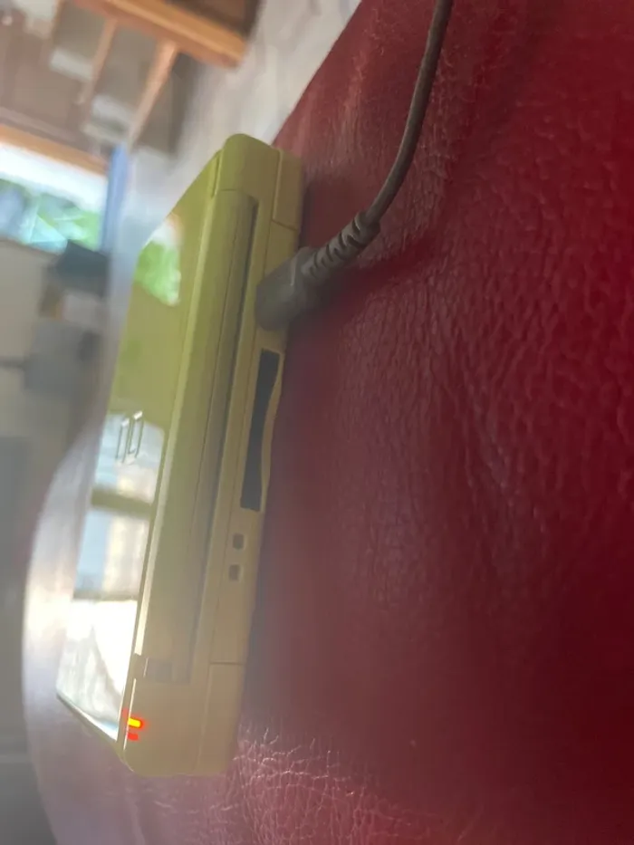 Nintendo DS Lite verte pomme 🍏 - photo numéro 7