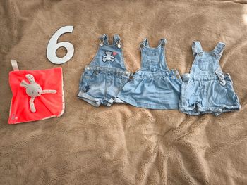 Lot robe et salopettes