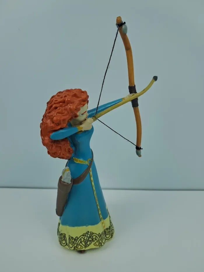 Figurine Merida dans Rebelle de Walt Disney et Pixar - photo numéro 5