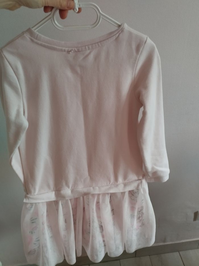 Robe 6-8 ans - photo numéro 2