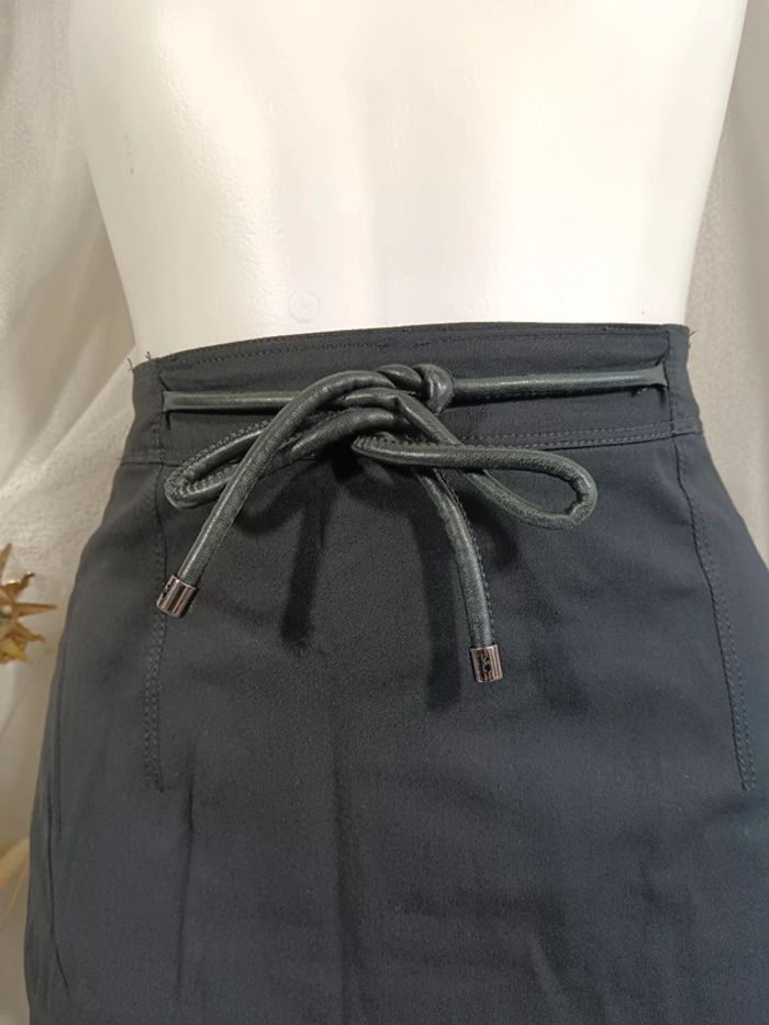 Jupe crayon noire lanières cuir | Burberry - photo numéro 2