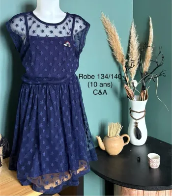 Robe 134/140 (10 ans)