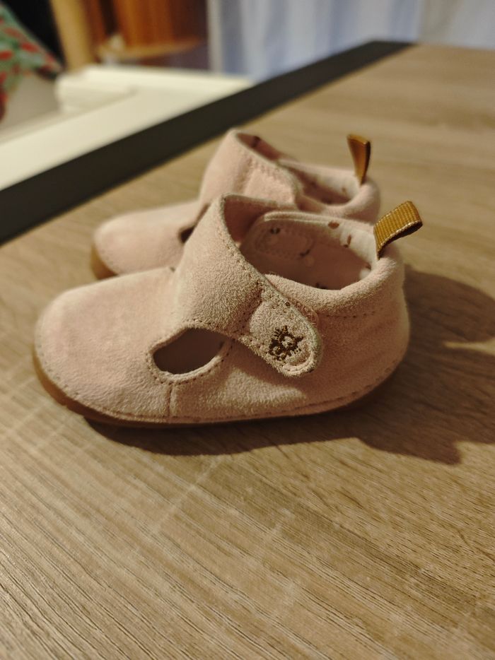 Chaussures premier pas - photo numéro 5