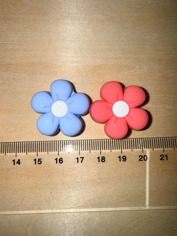Lot 2 perles fleurs 