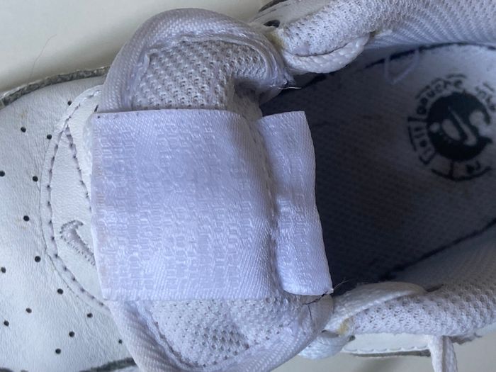 Nike Air Force 1 enfant blanches – taille 25 – bon état - photo numéro 8