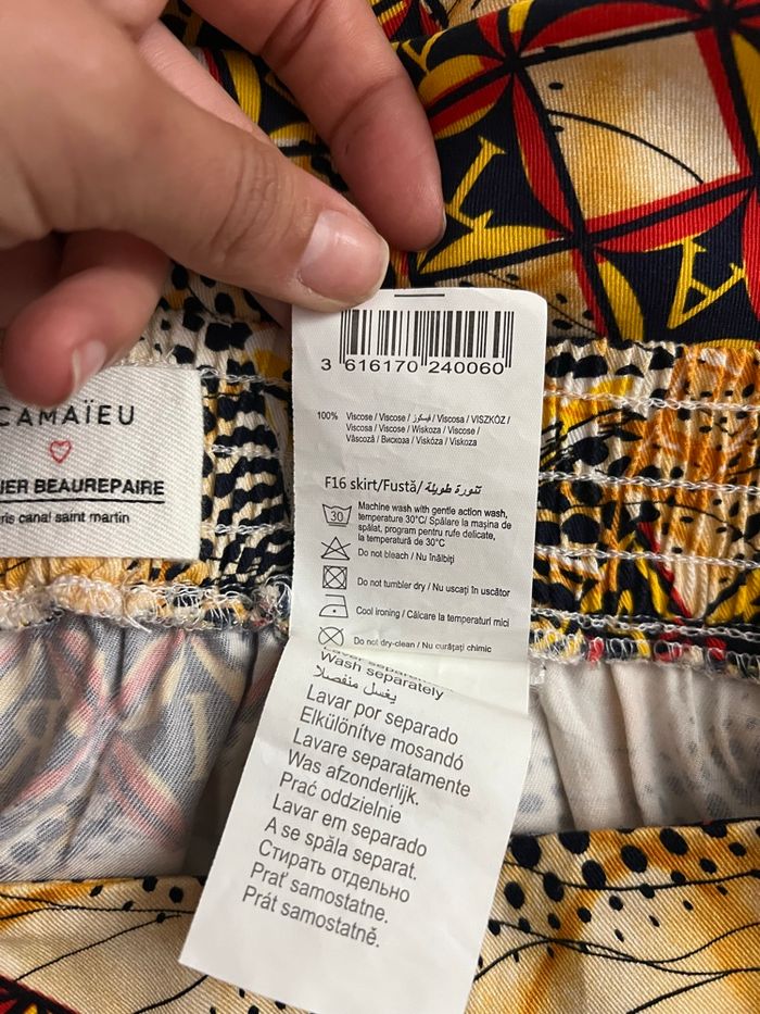 Jupe midi portefeuille imprimée jaune rouge et noire Camaïeu - photo numéro 7