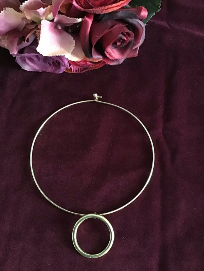 Beau collier torque fin vintage années 90 - photo numéro 4