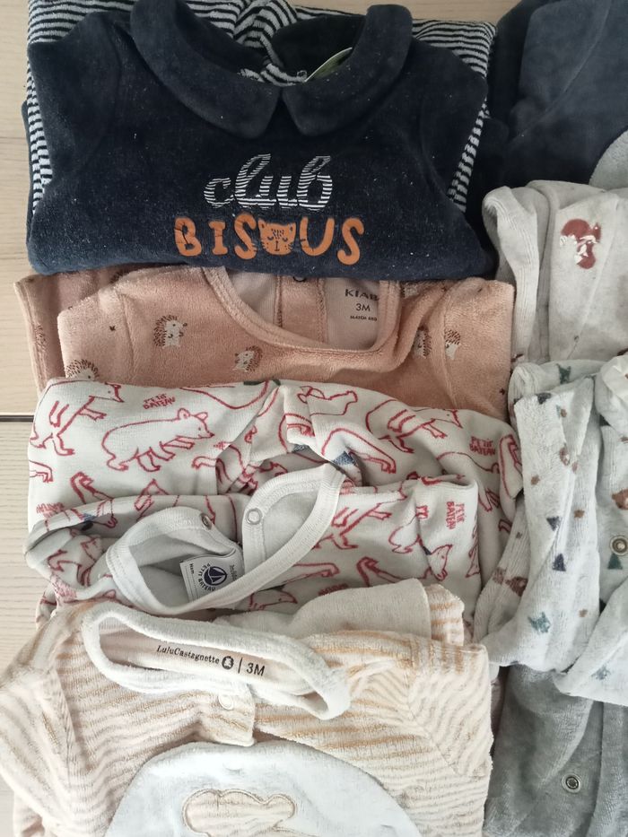 Lot de pyjamas - photo numéro 8