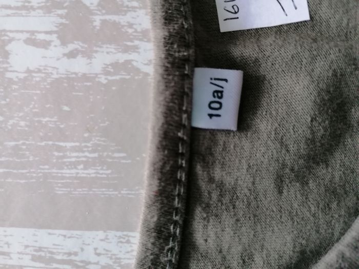 Haut - photo numéro 2