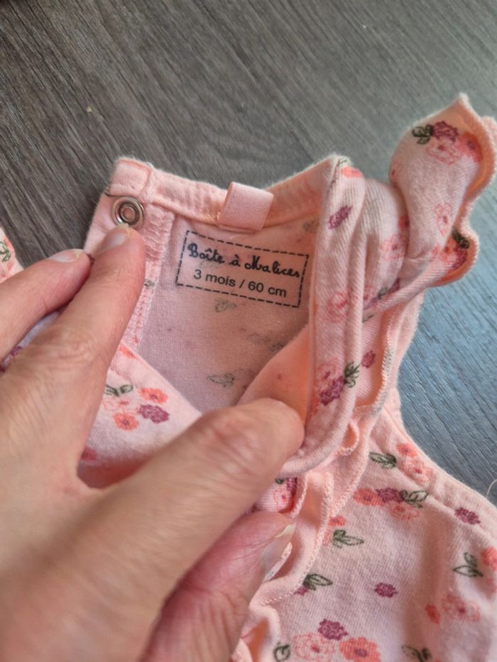 Magnifique lot de 3 robes 3 mois - photo numéro 7