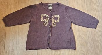 Gilet gris "Tape à l'œil" 6M