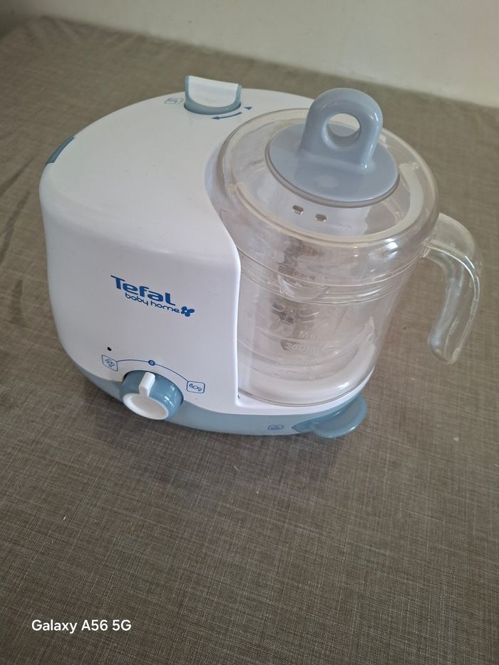 Robot bébé