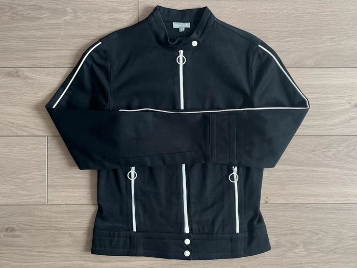 Ensemble vintage (veste + jupe) Naf Naf T-36 - photo numéro 2