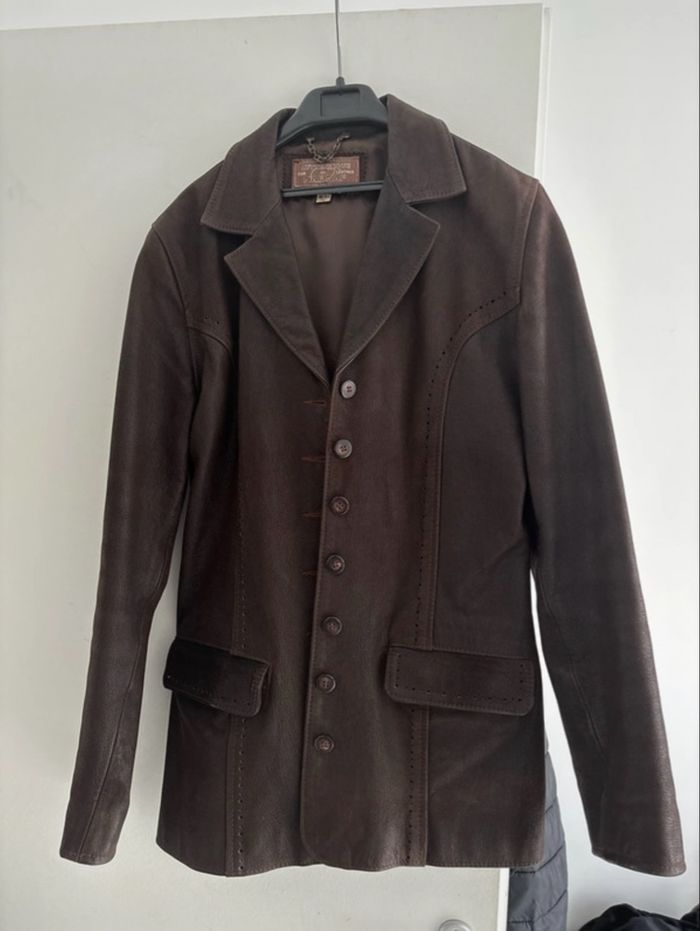 Manteau en cuir - photo numéro 2