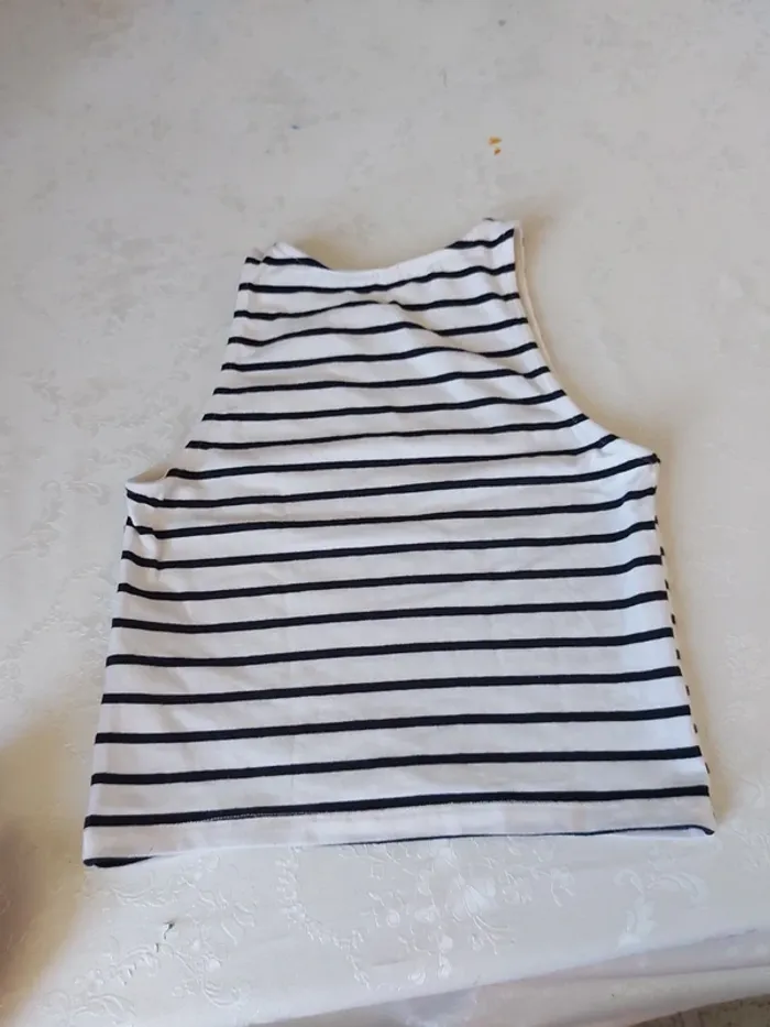 Top taille xs - photo numéro 3