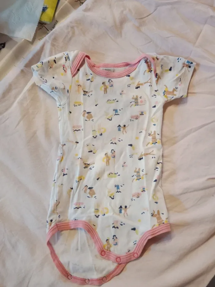 Bodies bébé fille