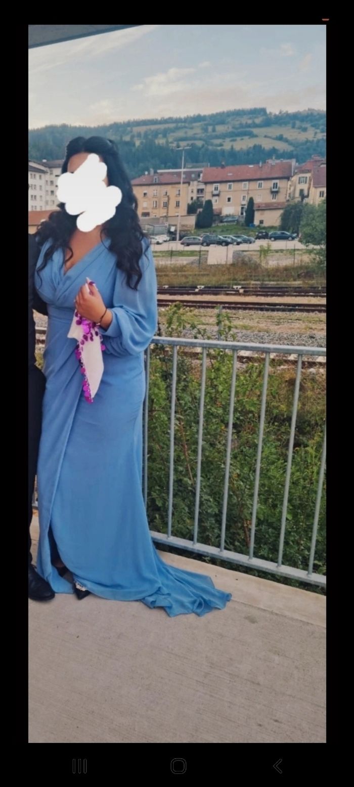 Robe de soirée bleu ciel