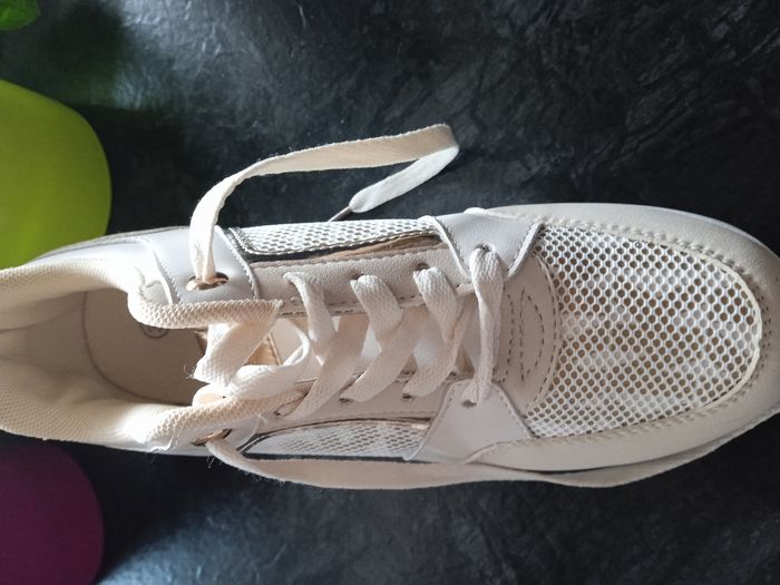 Chaussures beige fille taille 37 - photo numéro 4