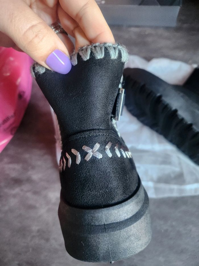 Bottines noire - photo numéro 2