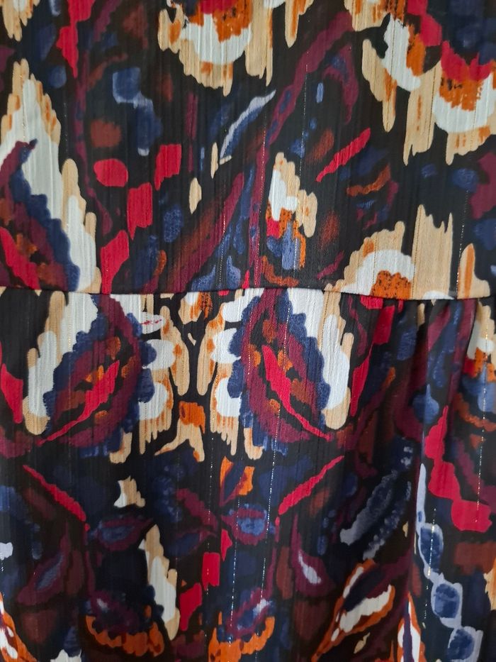 Blouse chemise kiabi taille 38 en très bon état - photo numéro 6