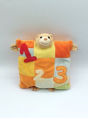 Doudou carré peluche coussin ours KALOO ? 123 orange jaune beige rouge 21 cm long