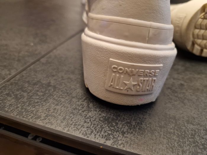 Converse - photo numéro 5