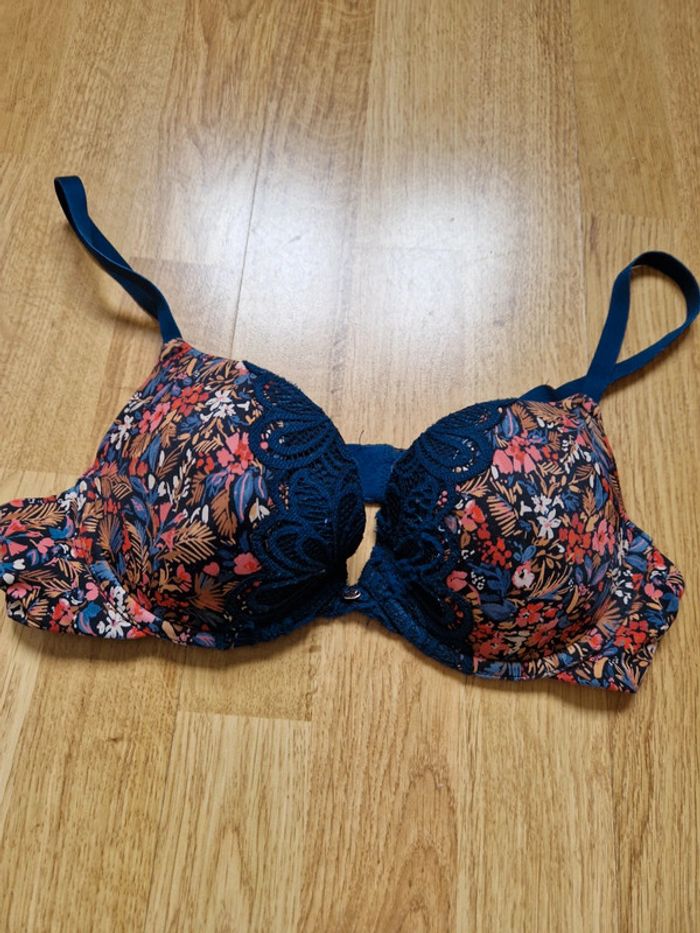 Soutien gorge rougegorge