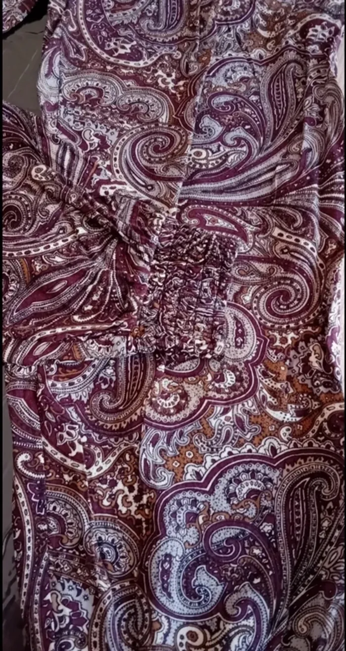 Superbe pantalon marron léger et fluide en très bon état - photo numéro 2