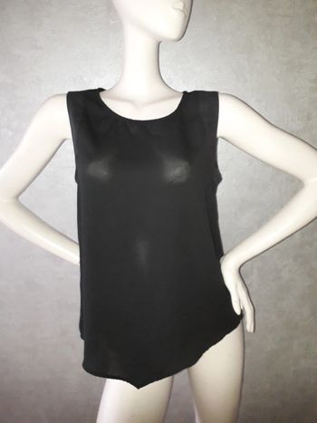 débardeur bi matière légèrement transparent F&P taille 38/40