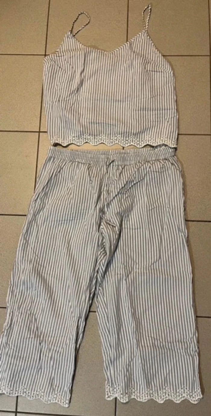 Pyjamas - photo numéro 4