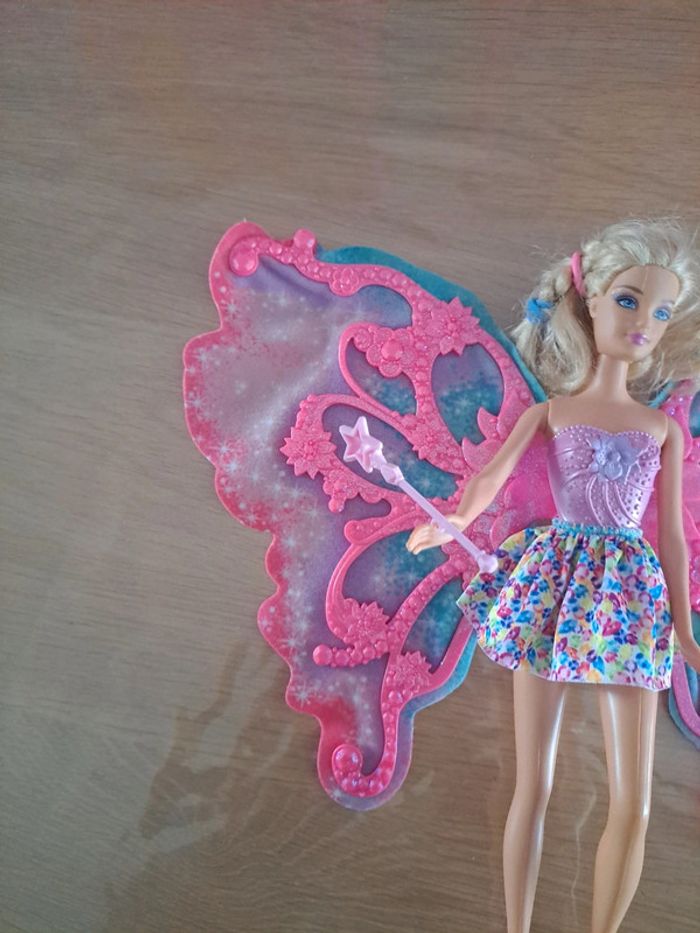 Barbie papillon - photo numéro 3