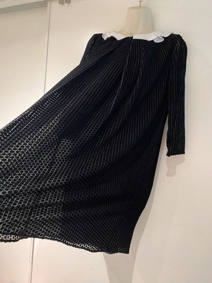 Claudie Pierlot, robe noire blanche plumetis chic - photo numéro 8