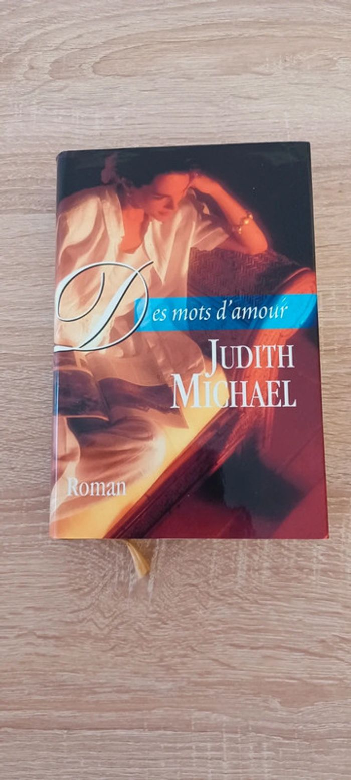 Roman "Des mots d'amour" de Judith Michael - photo numéro 2