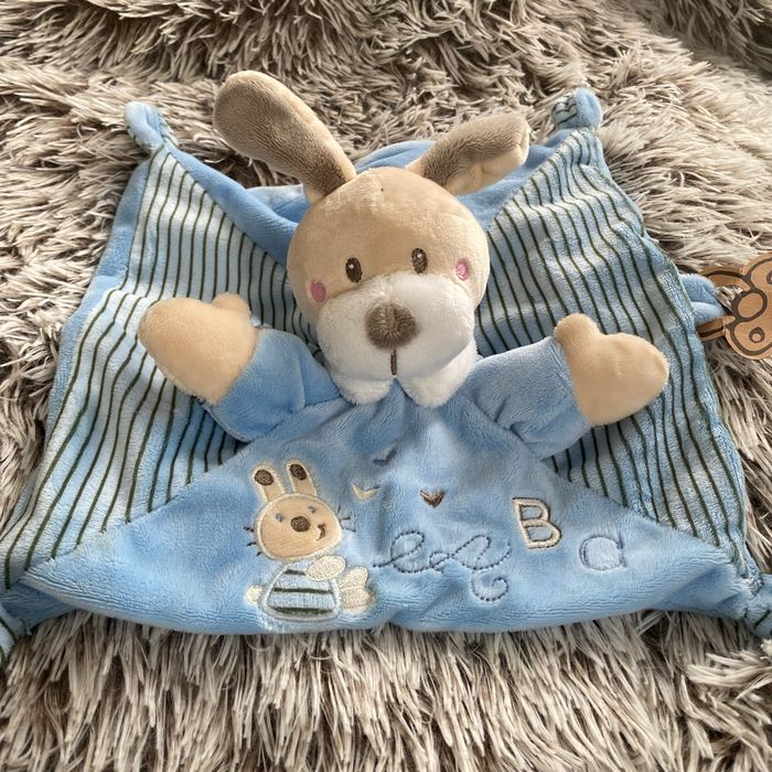 Doudou lapin plat kiabi neuf etiquetté